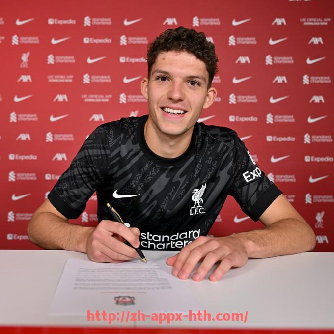 华体会hth官方网站下载-世俱杯比赛实时语音转播机制的技术参数与系统设计